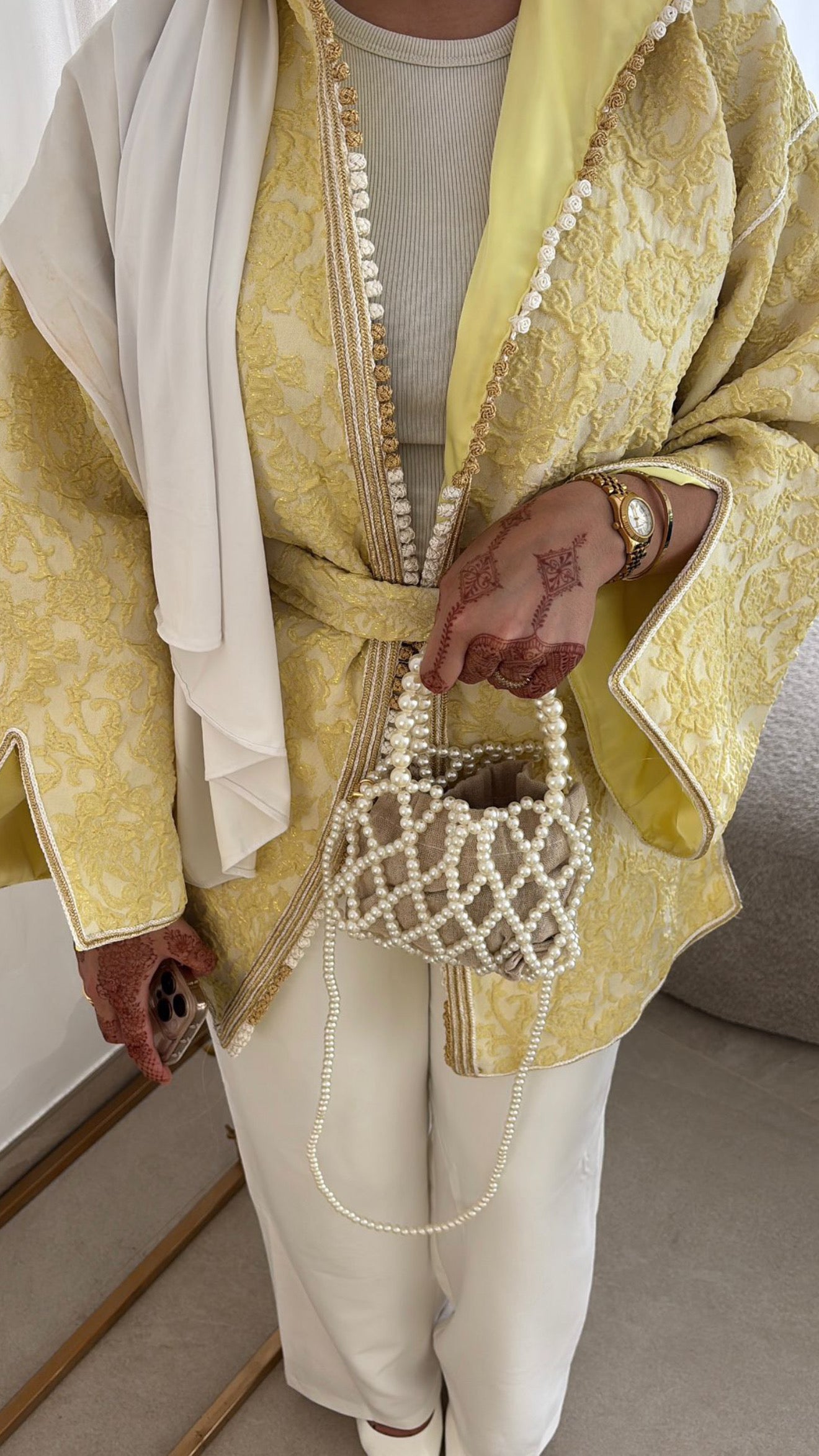 Kimono jaune 💛 ( expédition à partir du 30/05)