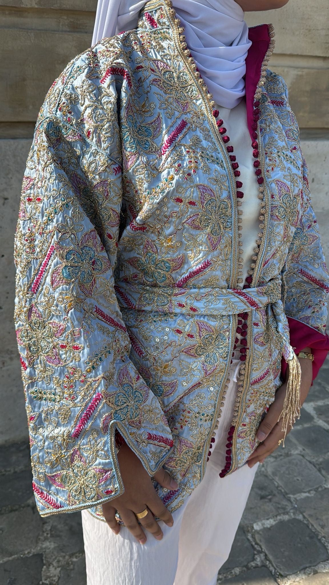 Kimono bleu ciel intérieur fushia