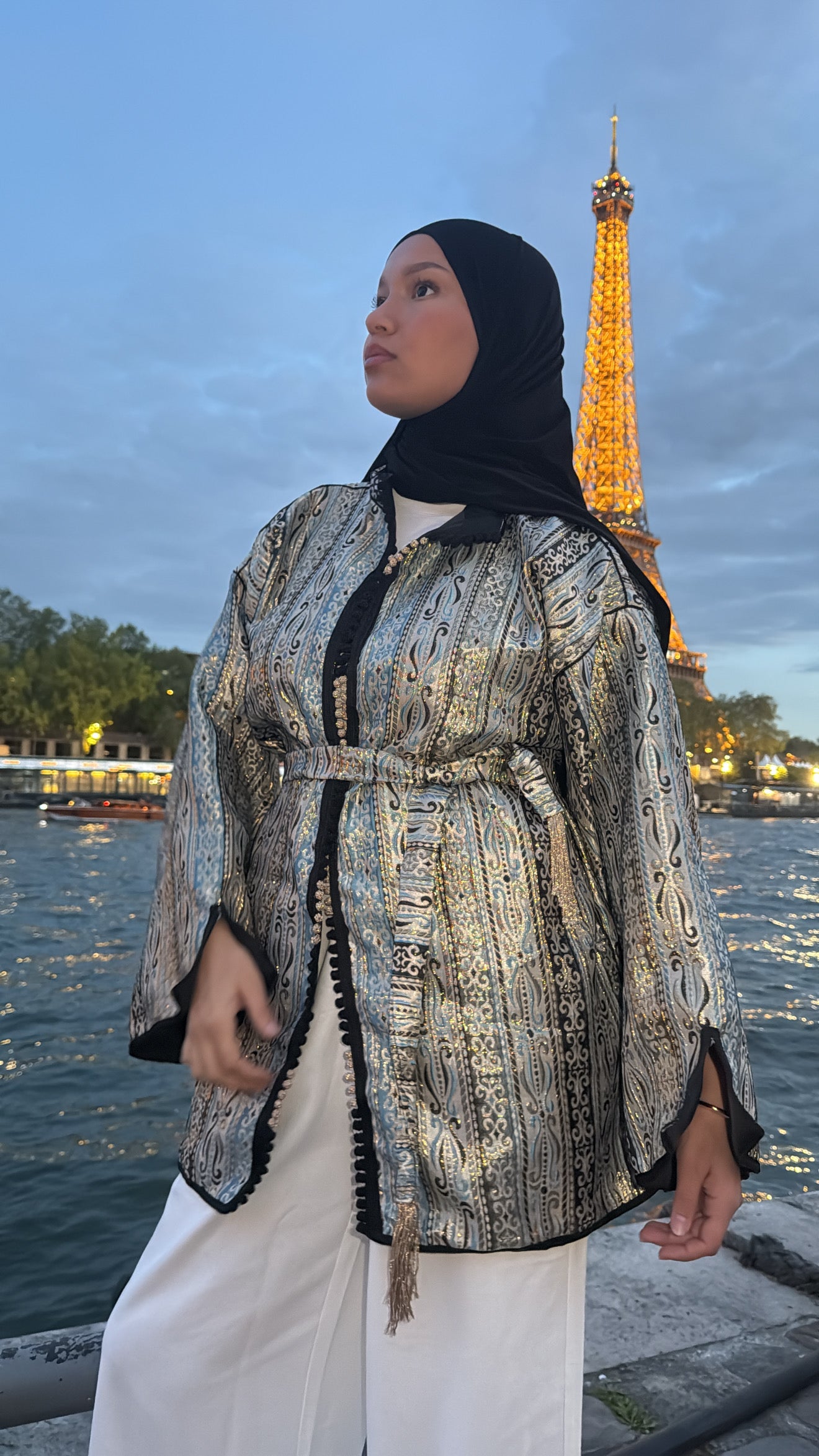 Kimono brocard noir , bleu , doré 🪡