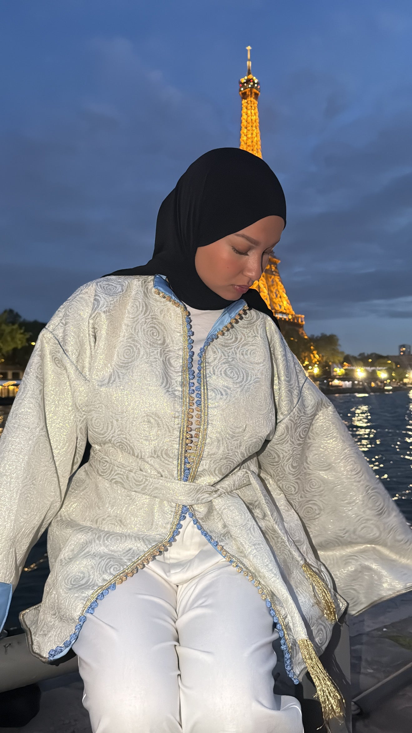 Kimono argenté , bleu 🩵🪡
