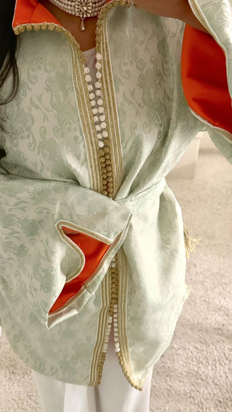 Kimono vert intérieur orange