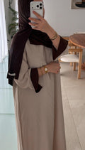 Abaya beige intérieur marron ( matière soie de medine )